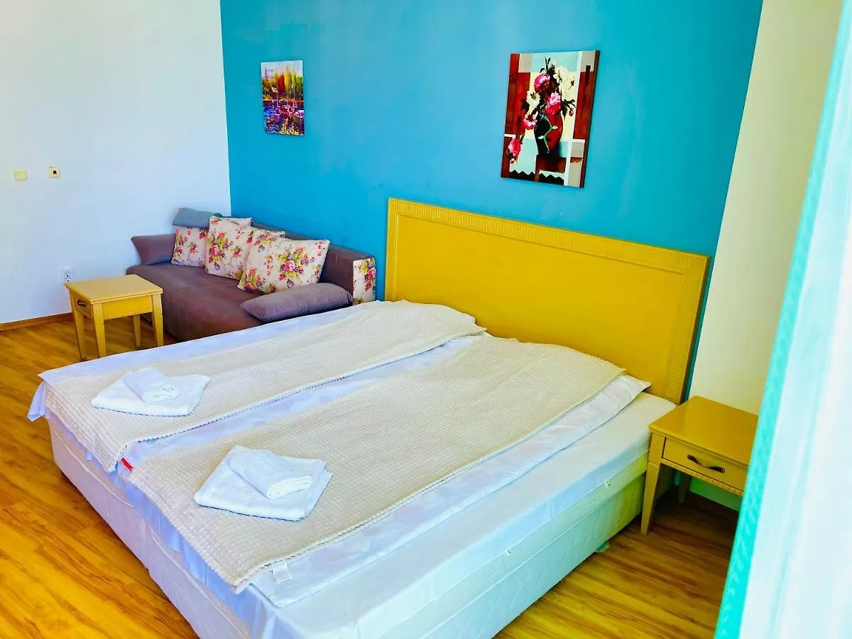 Amur De Lux Apartments Primorsko